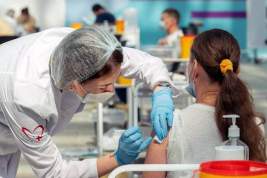 Собянин: Программы стимулирования вакцинации в Москве будут продолжены