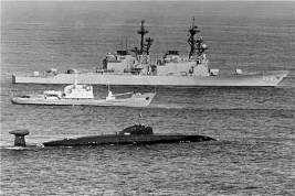 Советские подводники достали секретную американскую антенну
