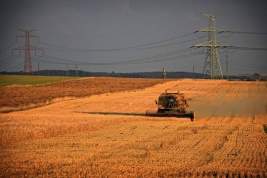 Ставропольские аграрии получат топливо для проведения осенних полевых работ
