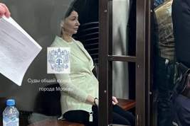 Суд отправил Елену Блиновскую в СИЗО на три месяца за нарушение условий домашнего ареста