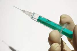 Участники испытания вакцины Pfizer пожаловались на побочные эффекты
