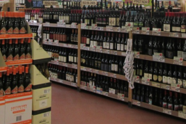 В Госдуме предложили запретить продажу алкоголя в выходные дни