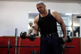 В Израиле служителя мечети уволили из-за фотографий в спортзале