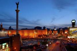 В Киеве прогремели три серии взрывов