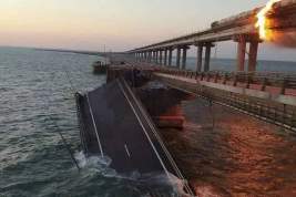 В Кремле высказались о способе доставки взрывчатки на Крымский мост