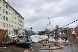 В Курской области рассказали о последствиях обрушившегося на регион смертельного урагана