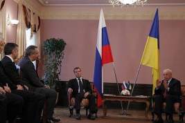 В Москве начались консультации с украинской политической эмиграцией