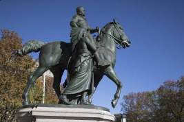 В Нью-Йорке собрались демонтировать памятник Теодору Рузвельту