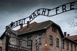 В Освенциме прошел митинг памяти жертв концентрационного лагеря Аушвиц-Бикенау