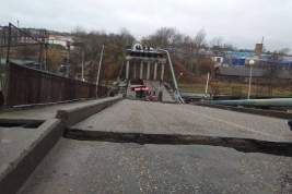 В Приамурье мост рухнул на пути Транссиба