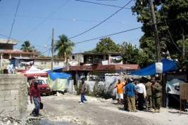 В результате нападения банд на главную тюрьму Гаити погибли 10 человек