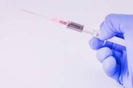 В России разработали вакцину от COVID-19 с изменённым из-за нового штамма составом