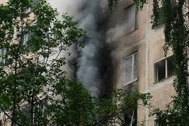 В жилом доме на юге Москвы произошёл пожар, один человек погиб