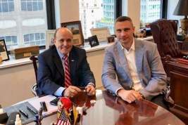 Виталий Кличко встретился в Нью-Йорке с адвокатом Трампа