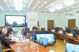 Владимир Колокольцев поздравил сотрудников МВД с присвоением специальных званий высшего начальствующего состава