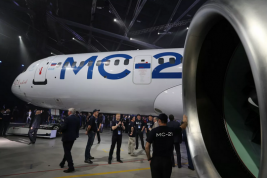 Власти назвали стоимость новых самолетов Superjet и МС-21 для «Аэрофлота»