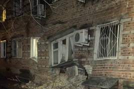 Вслед за стеной в Ростове-на-Дону рухнул подъезд аварийной пятиэтажки
