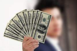 Экономист допустил снижение курса доллара до 30 рублей