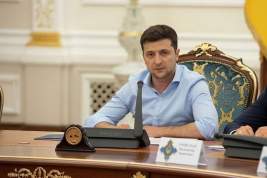 Зеленский назвал ключевые условия для выполнения соглашений по выборам в Донбассе