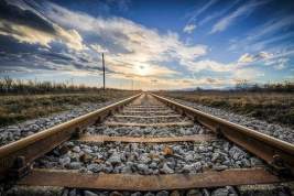 Железная дорога Казахстана расторгла договор с компанией дочери Назарбаева
