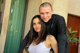 Жена Павла Мамаева объявила о разводе с футболистом