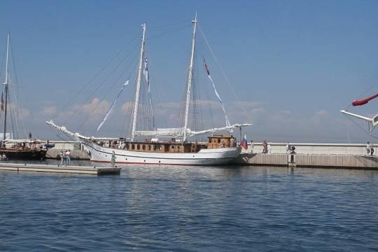 113-летняя шхуна сегодня флагман Яхт-клуба Санкт-Петербурга