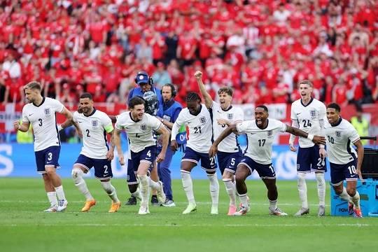 Англия вышла в полуфинал Евро-2024 по итогам серии пенальти