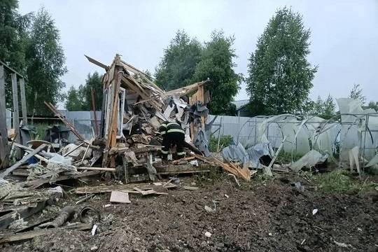 Беспилотник врезался в многоэтажку в Жуковском