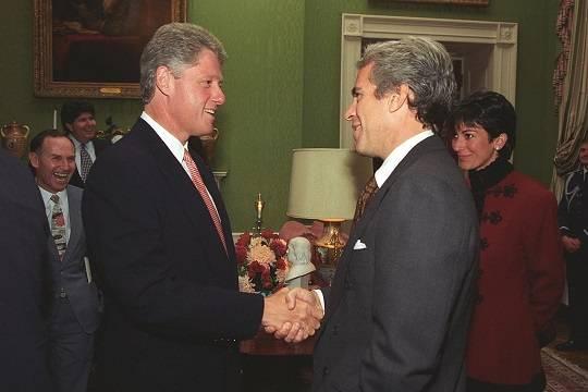 Билл и Хиллари Клинтон согласились дать показания по делу Эпштейна