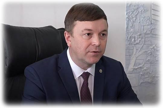 Бывшего министра Василия Старкова вернули с фронта
