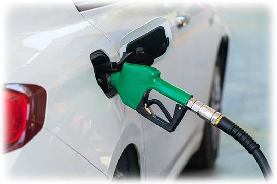 Дефицит бензина может исчезнуть к лету