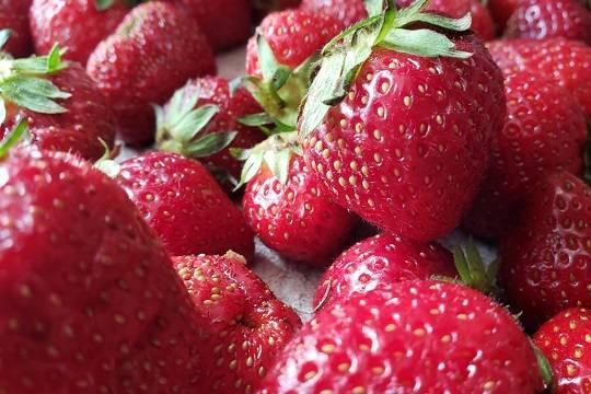 Дмитрий Патрушев рассказал о будущем цен на ягоды и фрукты в России