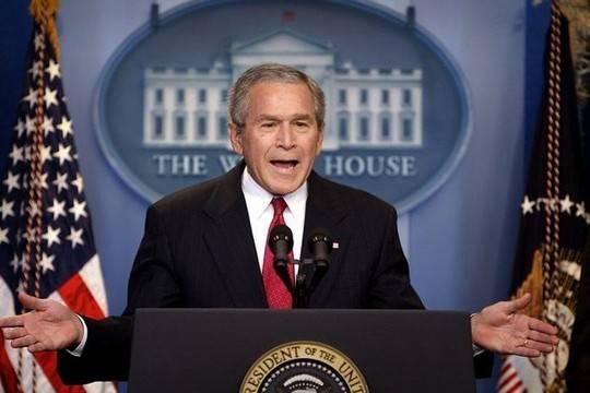 Джорджа Буша-младшего шокировала фотография, на ко