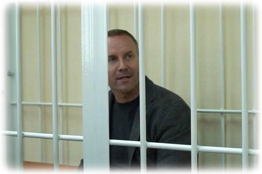 Есть ли причины содержать Александра Зырянова под стражей?