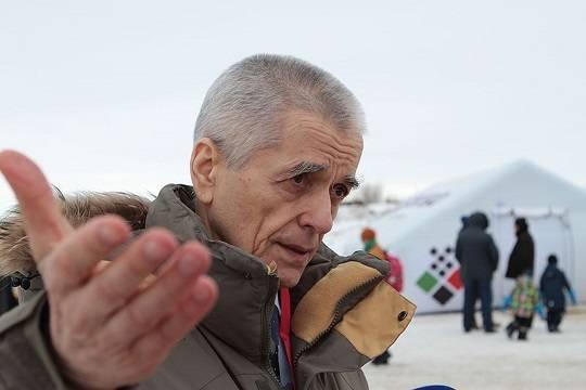 Геннадий Онищенко призвал не уезжать из страны на майские праздники