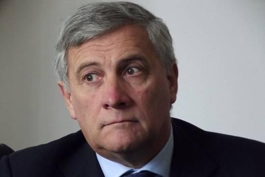 Глава МИД Италии назвал недопустимыми новые нападки Трампа на папу Римского