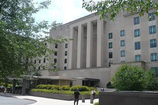 Госдеп США собрался отбирать паспорта у должников по алиментам