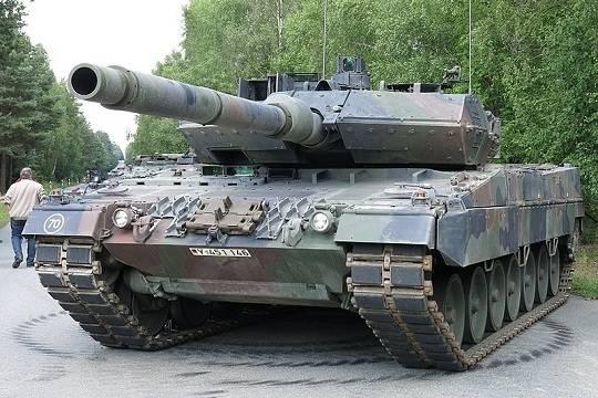 Испания отправила Украине отремонтированные танки Leopard