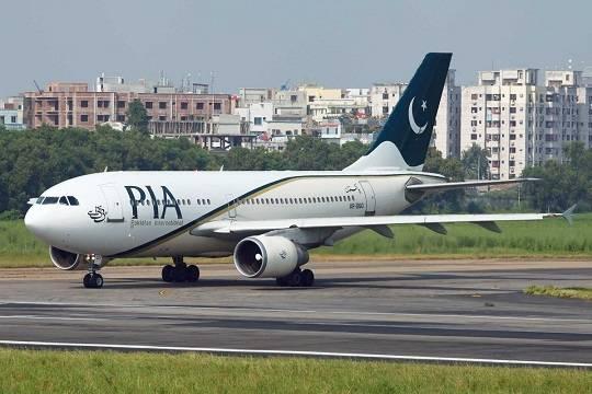 Из пакистанской авиакомпании сбежала очередная стюардесса