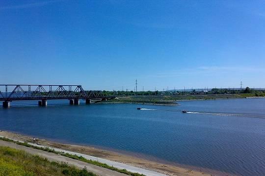 Из-за дронов ВСУ в Сызрани обрушился подъезд жилого дома и загорелась многоэтажка