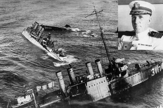 Из-за навигационной ошибки на камнях оказались семь эсминцев ВМС США