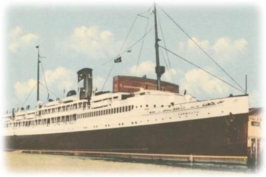 Из-за особенности конструкции огонь на круизном пароходе погубил 90 человек