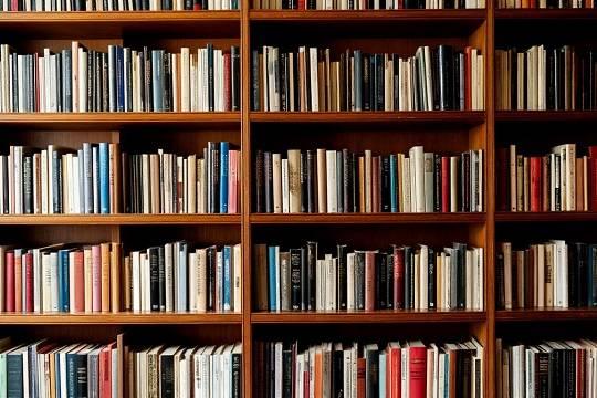 Издатели тратят огромные суммы на поиск запрещённой информации в книгах