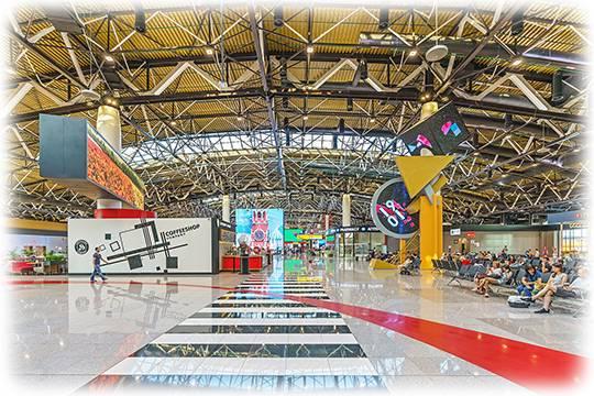 Кто и зачем перекраивает грузовые ворота страны