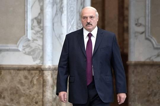 Лукашенко вновь призвал поставить памятник корове
