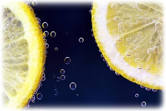 Минералка и лимоны подорожали за год больше всего