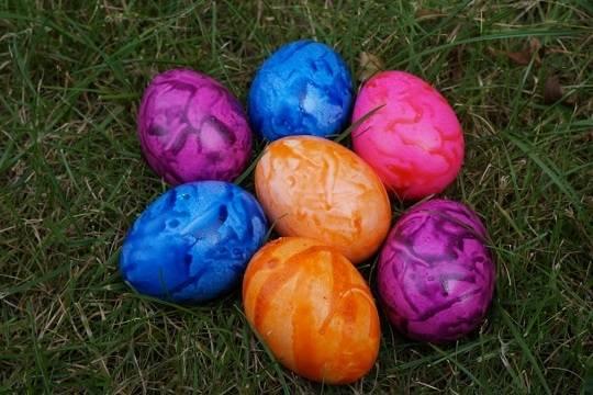 Мужчина пугал верующих маской дьявола на Пасху и попал под арест