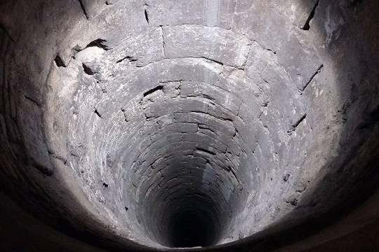 На Урале устанавливают обстоятельства гибели упавшего в колодец 9-летнего школьника