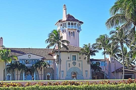 NBC: в поместье Трампа проник мужчина, заявивший о желании жениться на его внучке