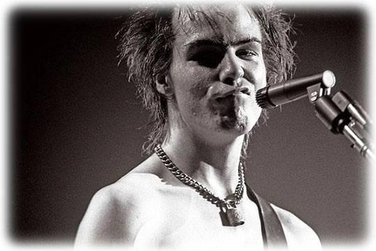 Отмечаем 45-летний юбилей знаковой пластинки Never Mind The Bollocks Sex Pistols!